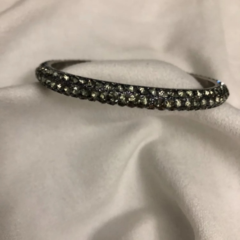 Matching Black Crystal Bangle & Rhinestone Choker - Picture 6 of 10